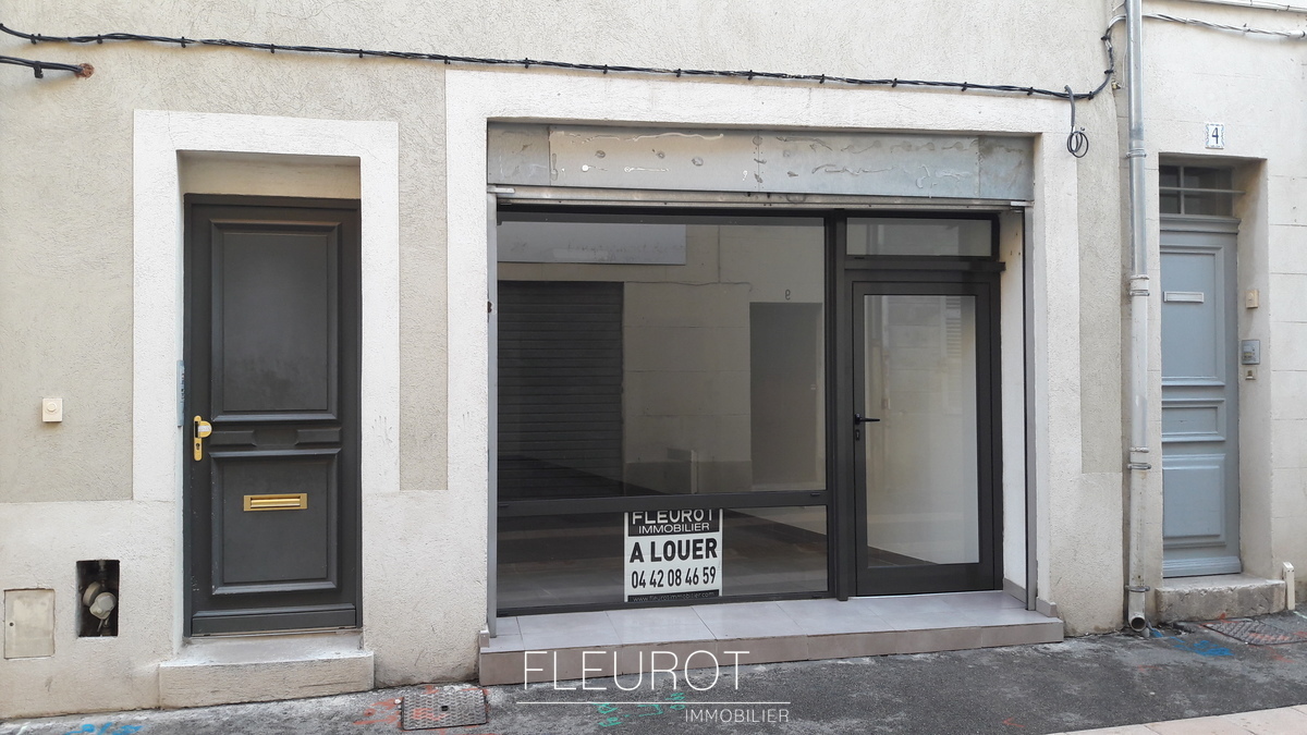 Desk - La Ciotat