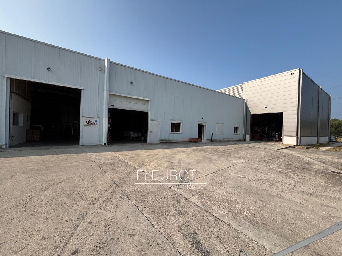 Local commercial - Roquefort-la-B�doule